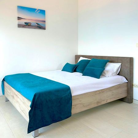 Blue Bay Apartments Krasići Ngoại thất bức ảnh