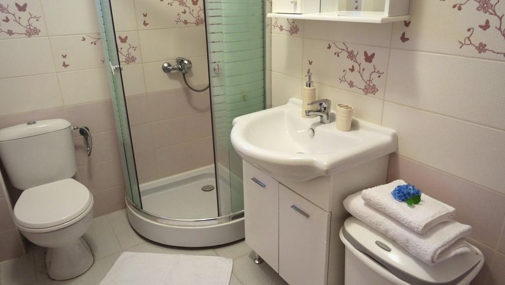 Blue Bay Apartments Krasići Ngoại thất bức ảnh